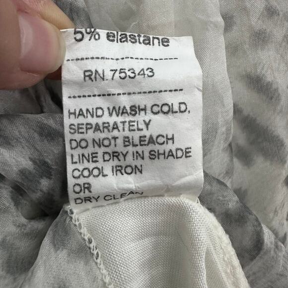 Viola Borghi Women's Large 100% Silk Sheer Long Sleeve Top Flowy Animal Print - Picture 7 of 9